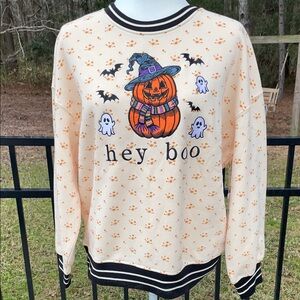 Simply Southern Cream Embroidered Halloween “hey boo”Sweatshirt